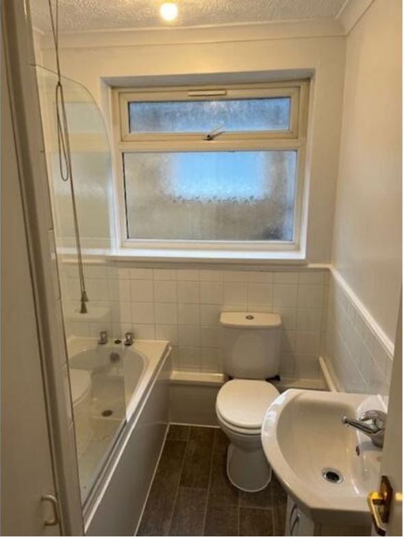 Property image 16 of 17