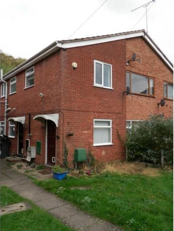 Property image 1 of 17