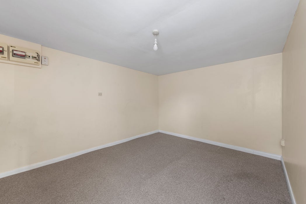 Property image 3 of 16