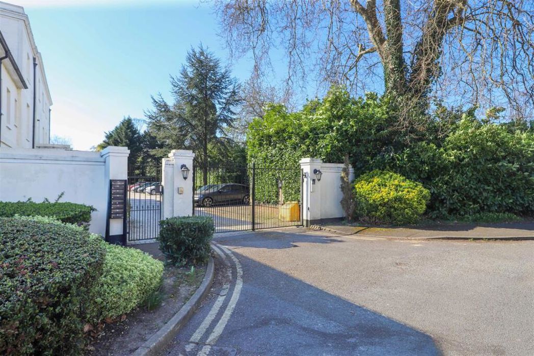 Property image 21 of 21