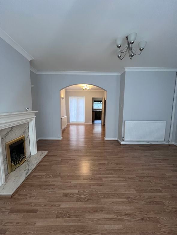 Property image 8 of 10