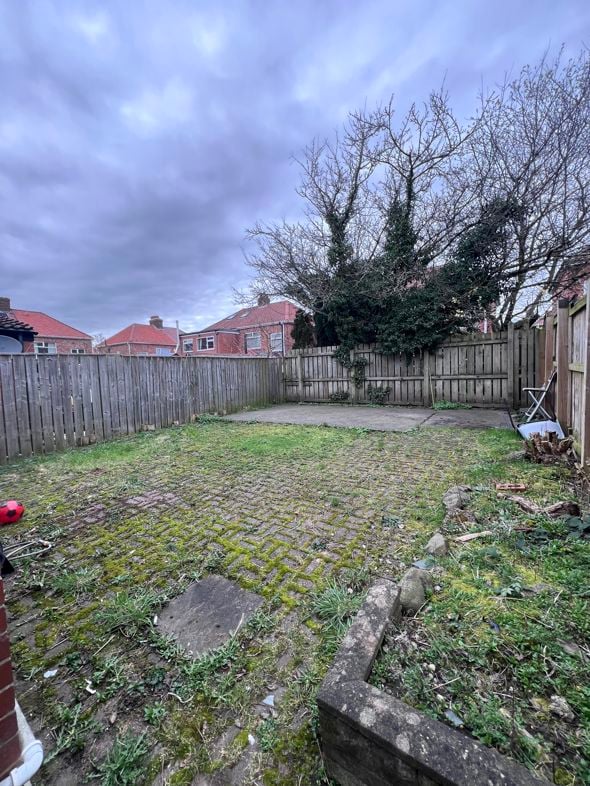 Property image 10 of 10