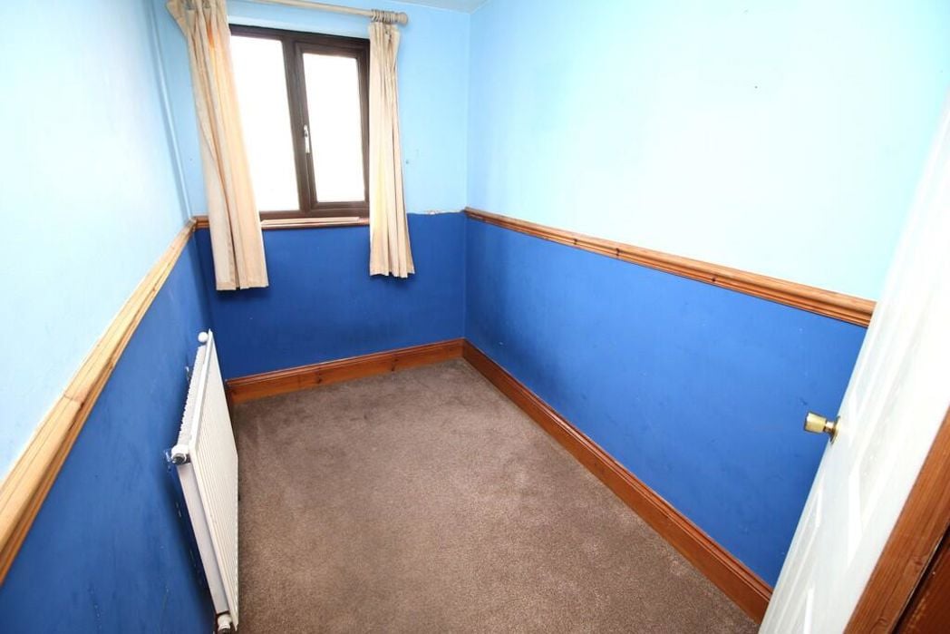 Property image 6 of 12