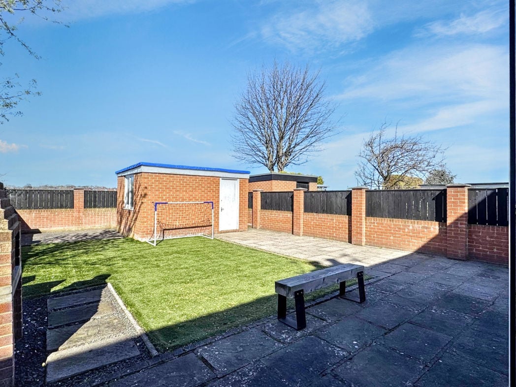 Property image 22 of 28