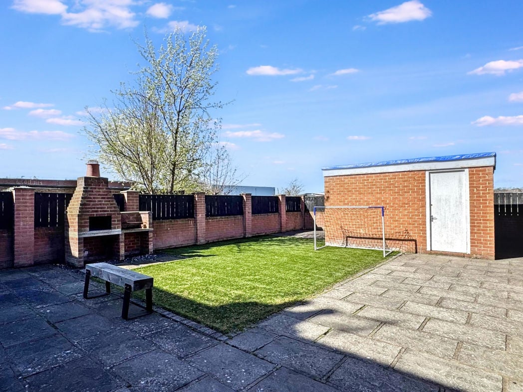 Property image 23 of 28