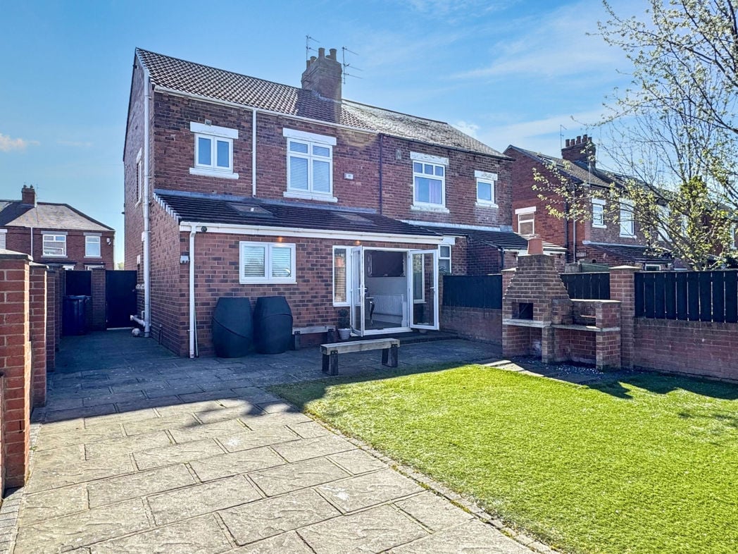 Property image 25 of 28