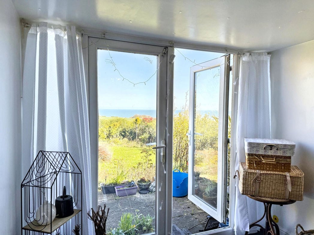 Property image 6 of 23