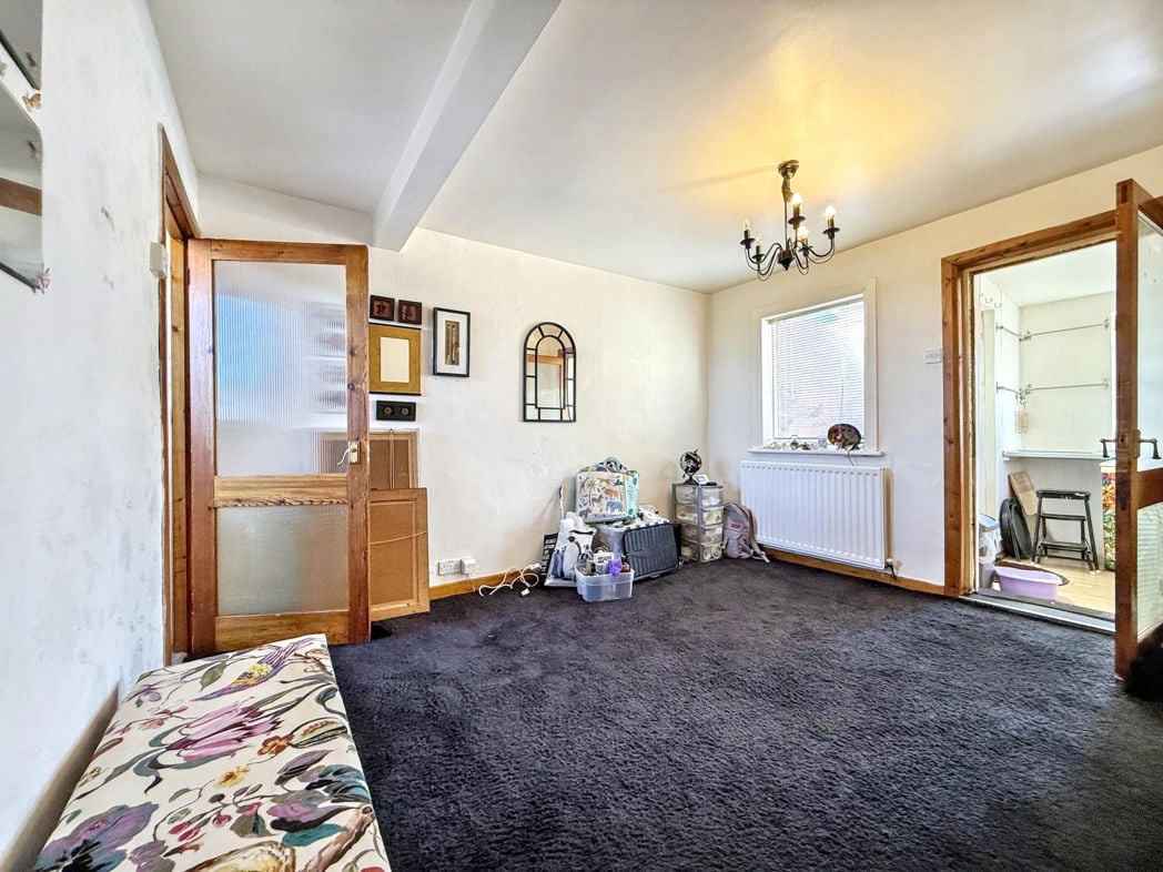 Property image 8 of 23