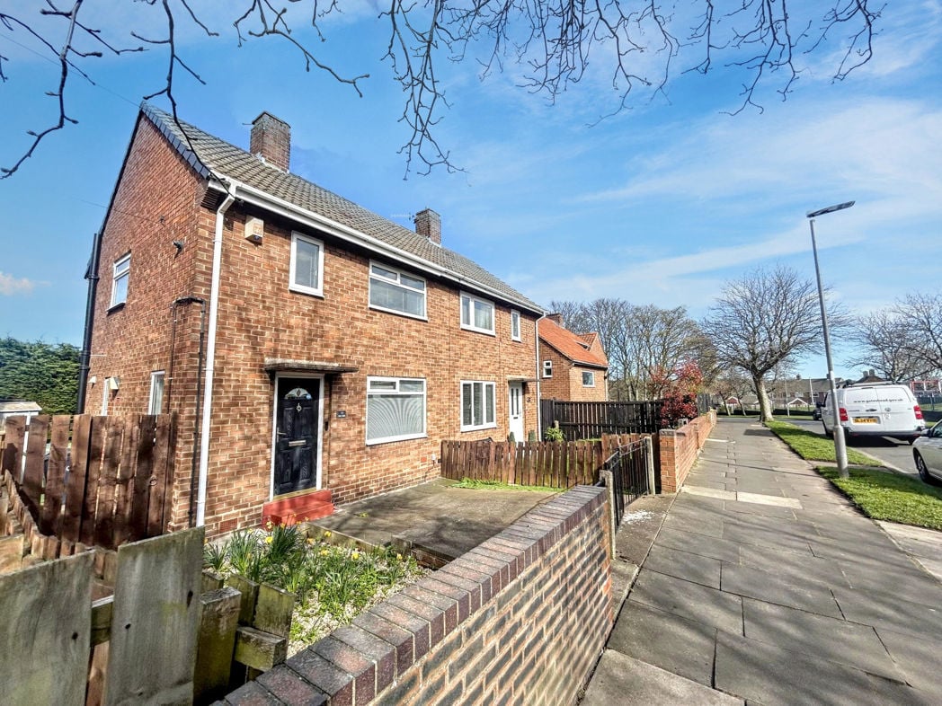 Property image 1 of 11