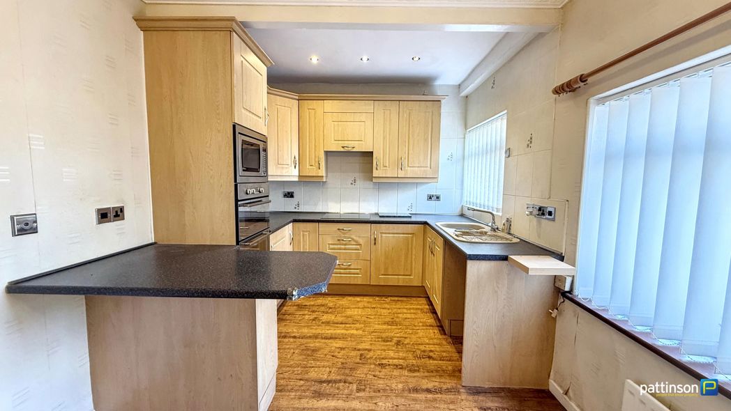 Property image 9 of 26