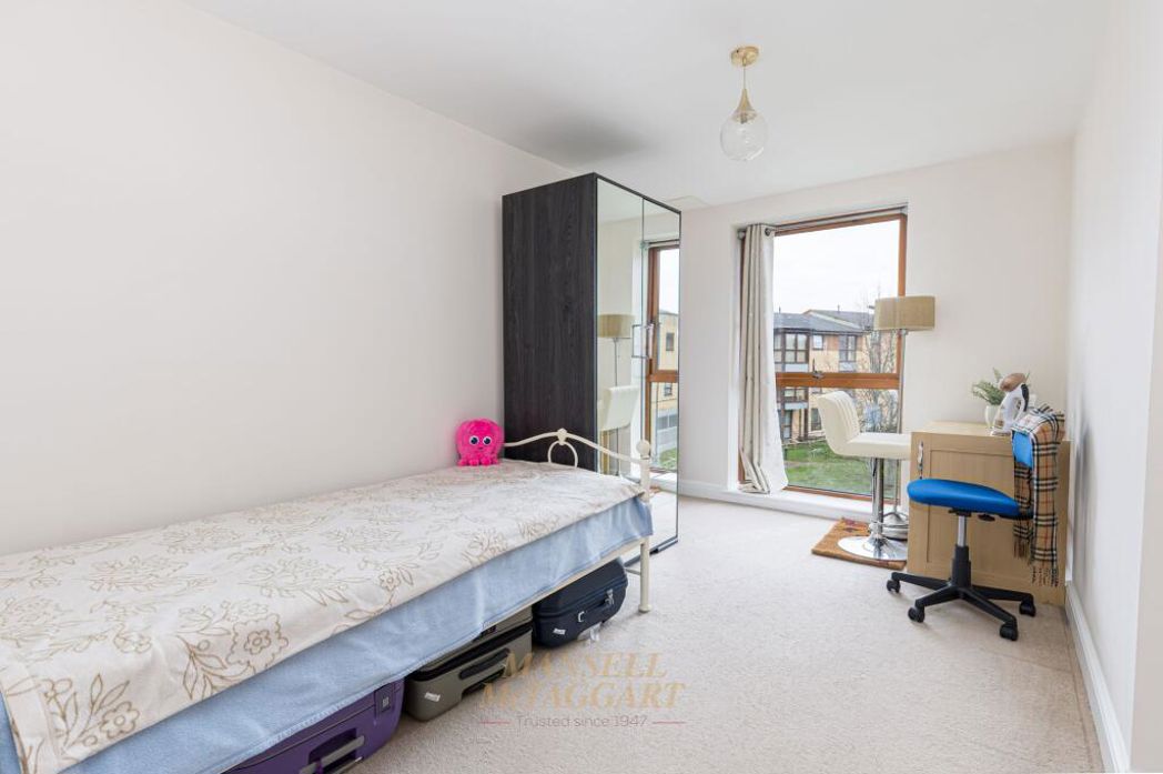 Property image 7 of 13