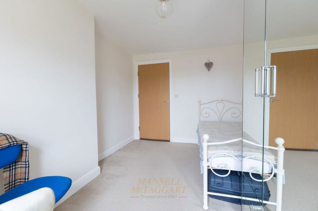 Property image 13 of 13