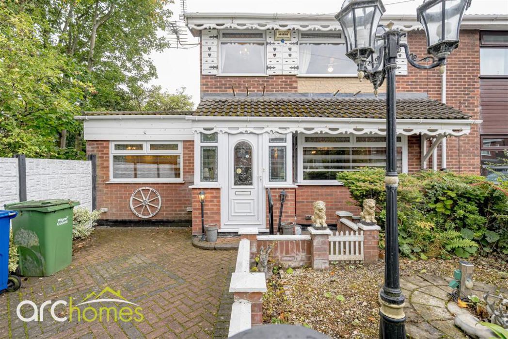 14, Leigh, Greater Manchester, WN7 5BZ