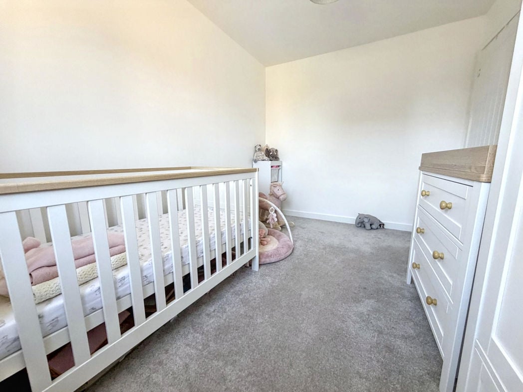 Property image 14 of 19