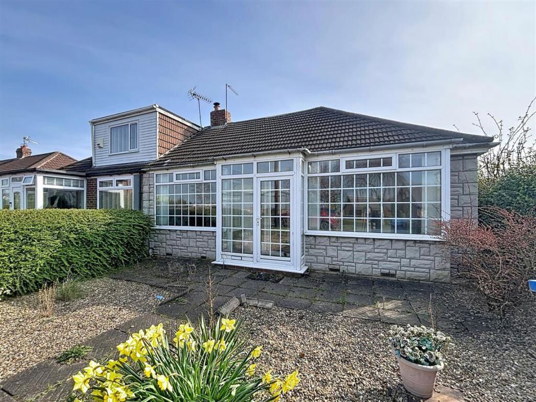 Property image 1 of 17