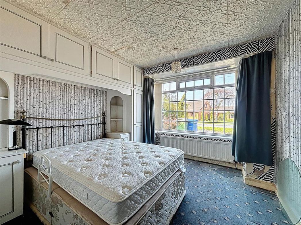 Property image 10 of 17