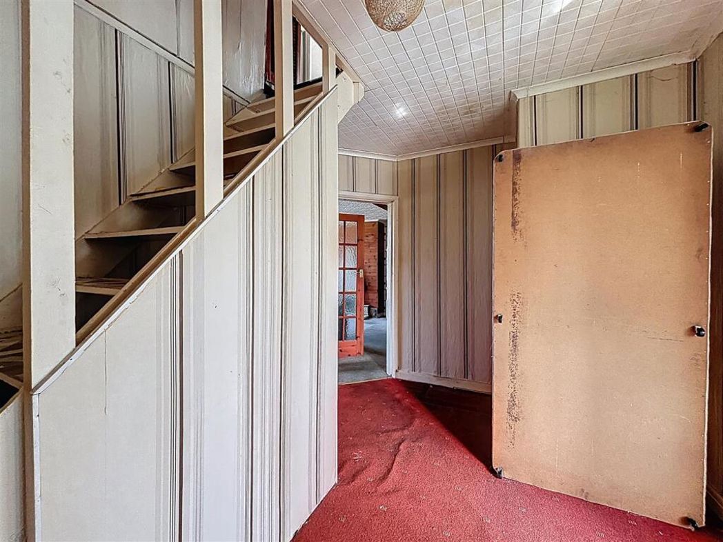 Property image 12 of 17