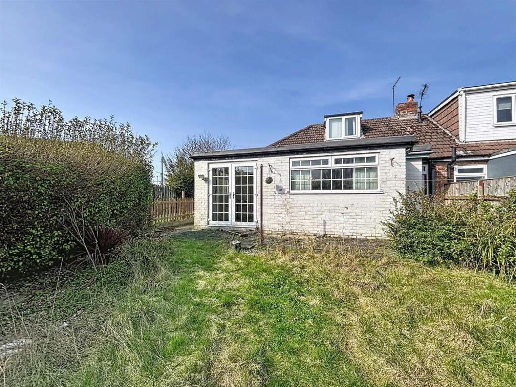 Property image 15 of 17