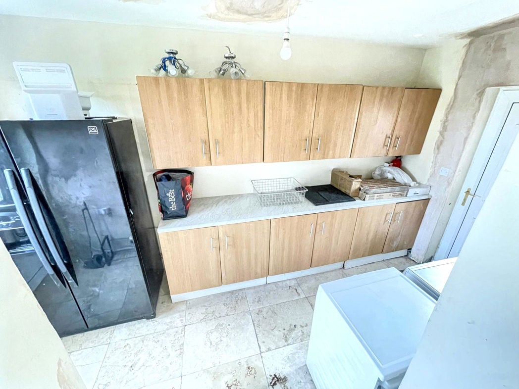 Property image 7 of 14