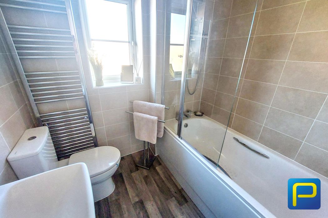 Property image 19 of 24