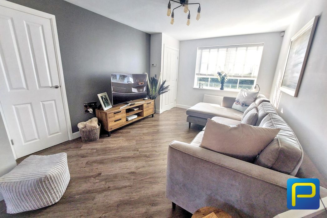 Property image 2 of 24