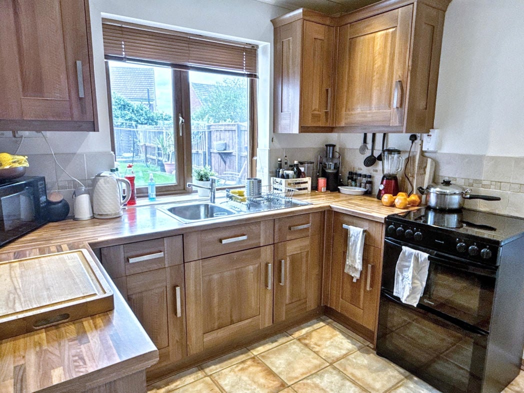 Property image 11 of 13