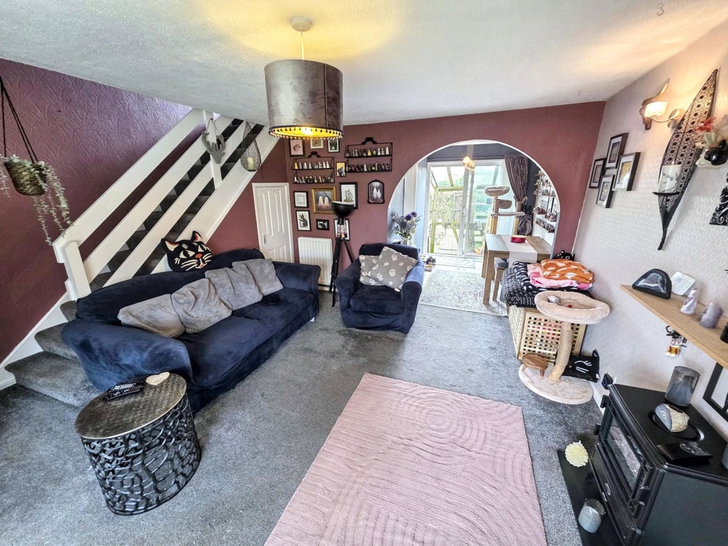 Property image 2 of 17