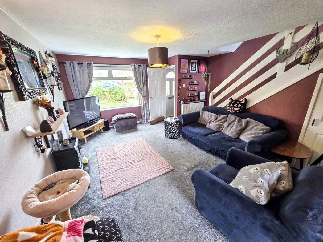 Property image 4 of 17