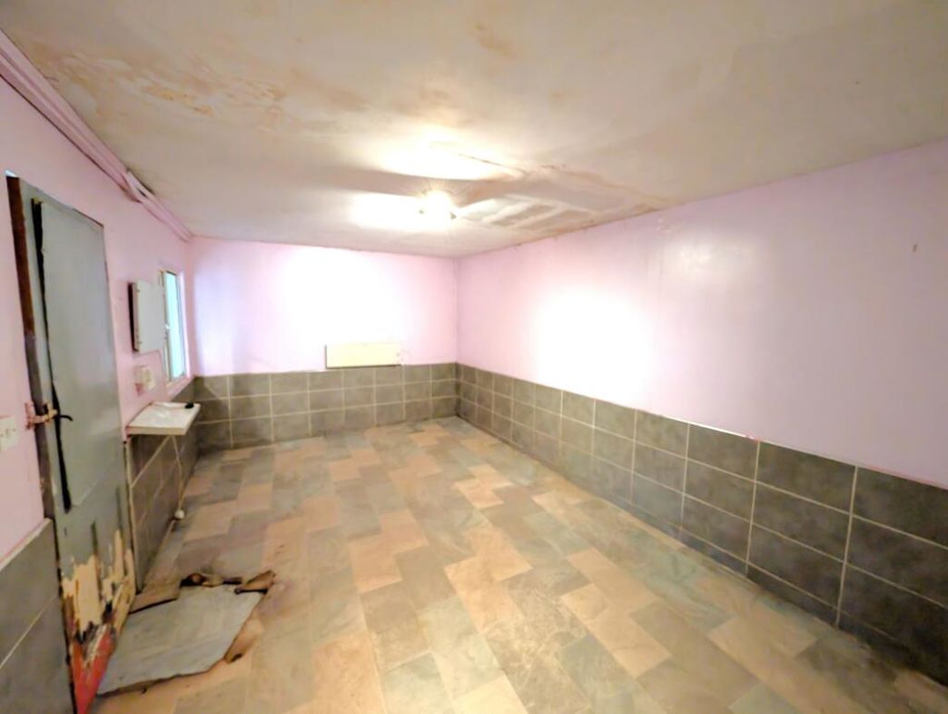 Property image 13 of 18