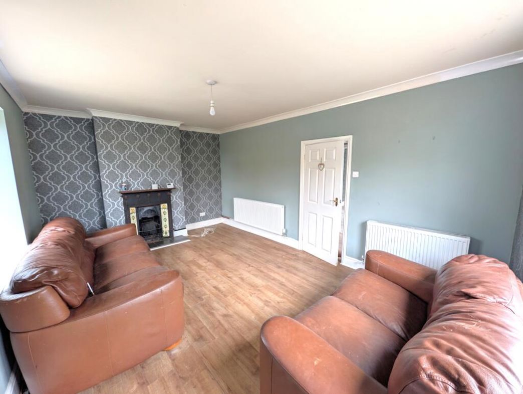 Property image 4 of 18