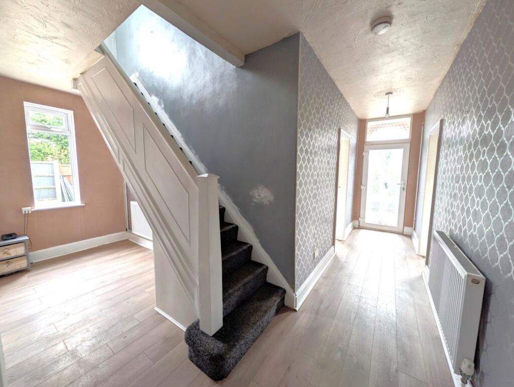 Property image 5 of 18