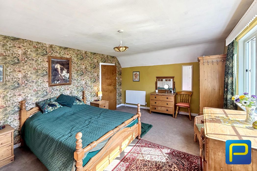 Property image 24 of 44