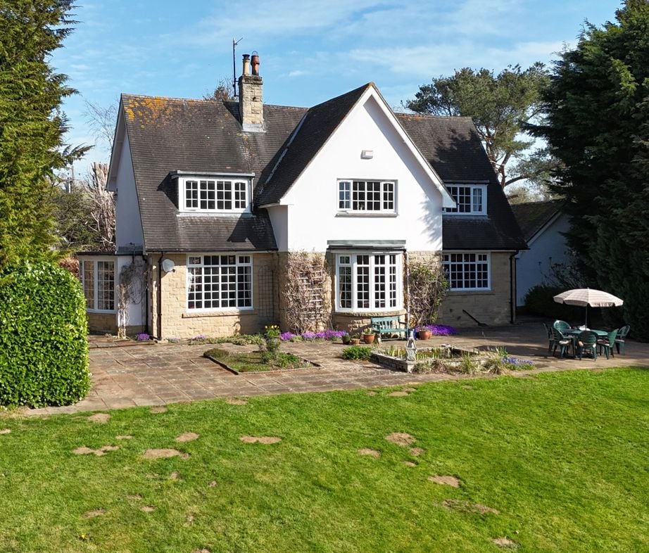 Property image 1 of 44