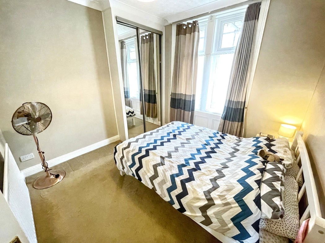 Property image 5 of 7