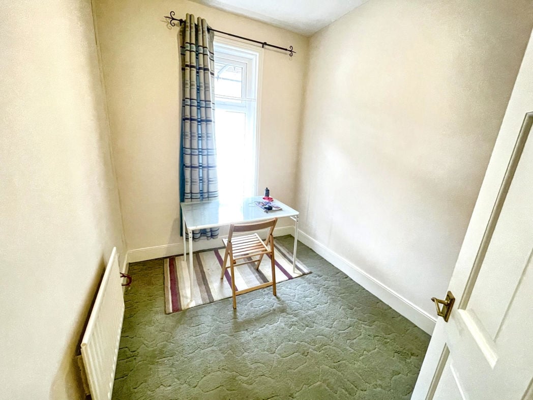 Property image 7 of 7