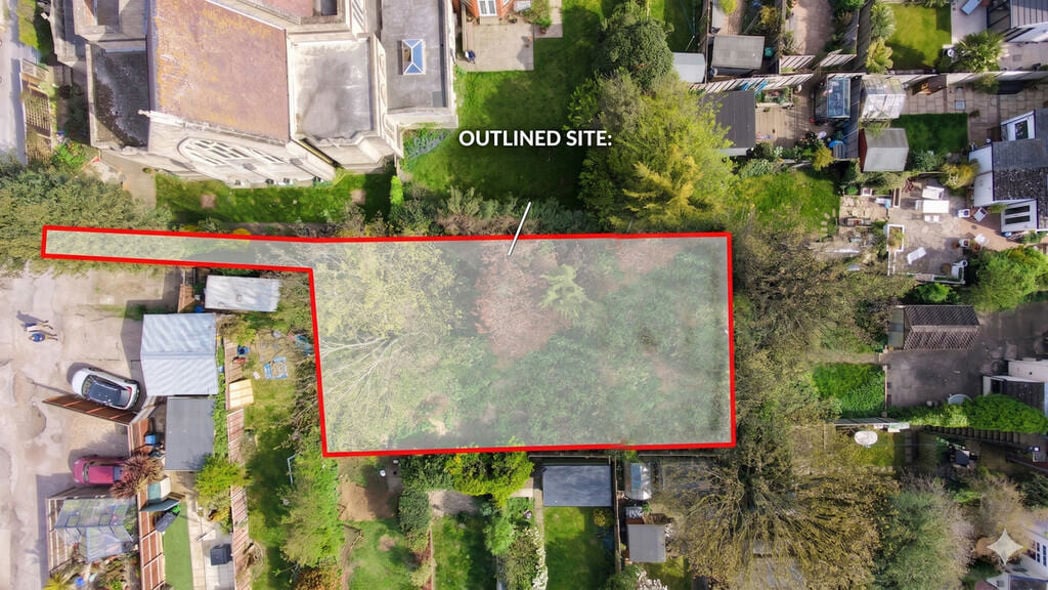 Property image 2 of 9