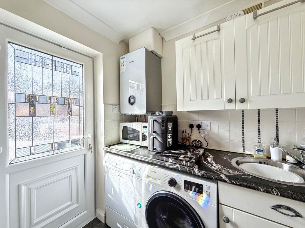 Property image 7 of 26