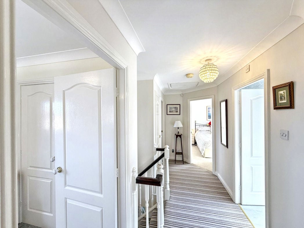 Property image 12 of 26