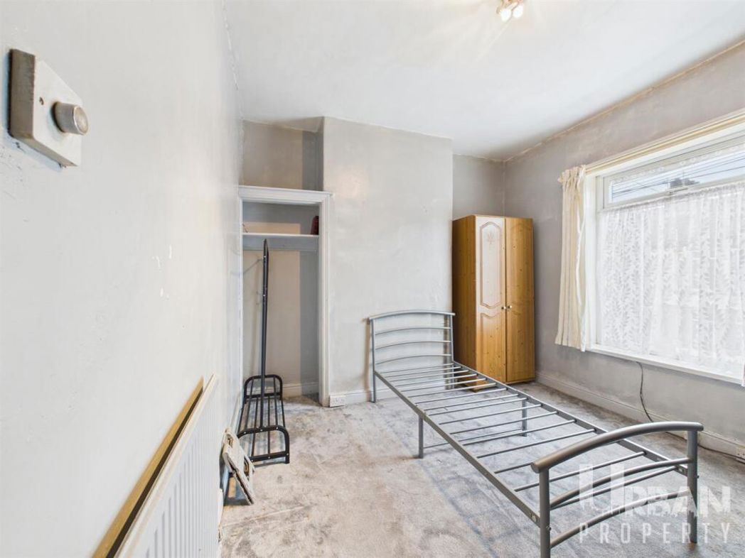 Property image 5 of 11