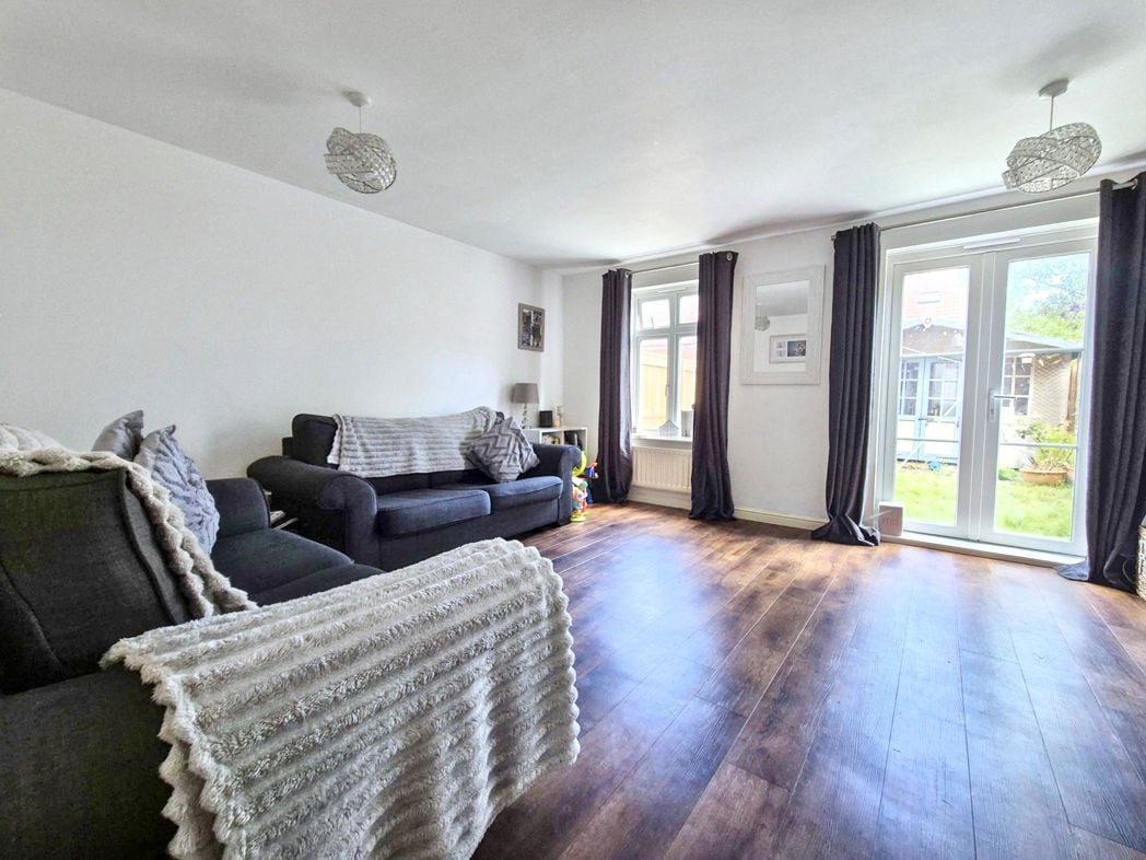 Property image 6 of 20