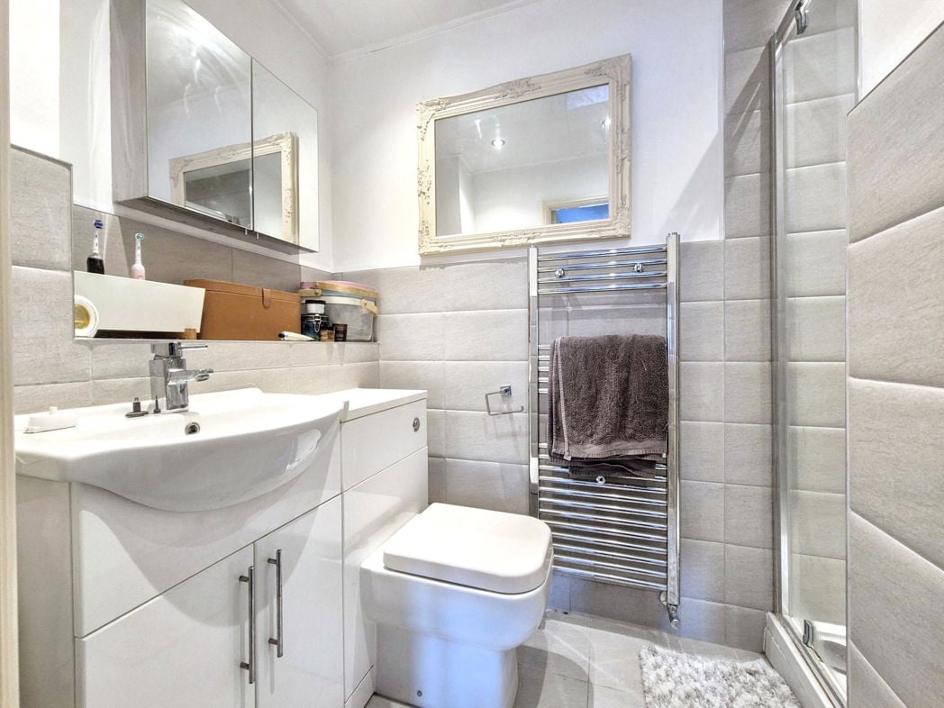 Property image 12 of 20