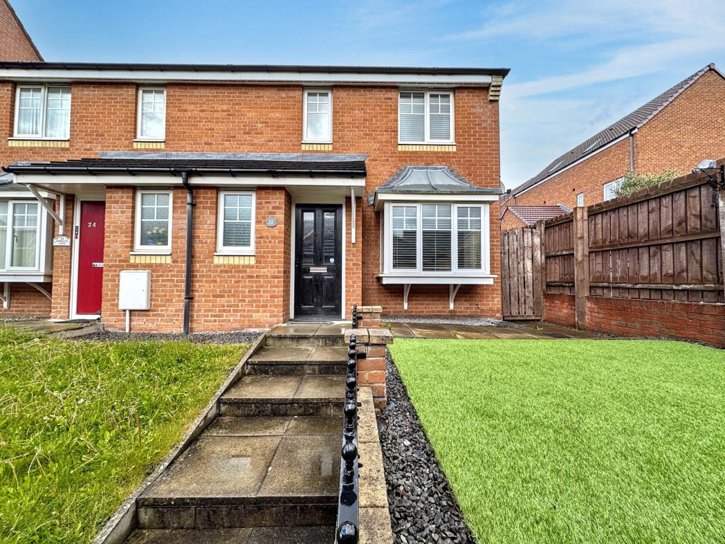 Property image 2 of 18