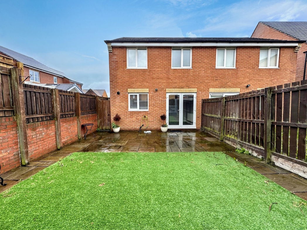 Property image 15 of 18