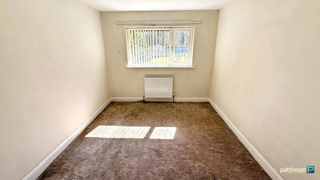 Property image 17 of 33