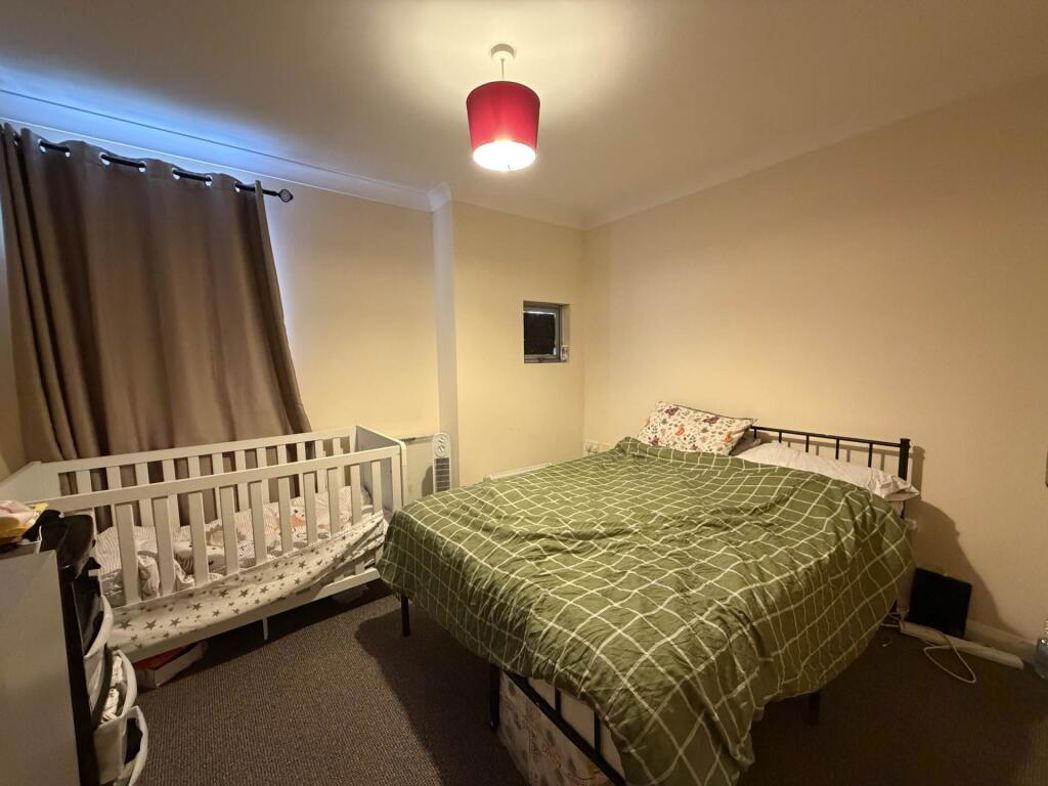Property image 3 of 9