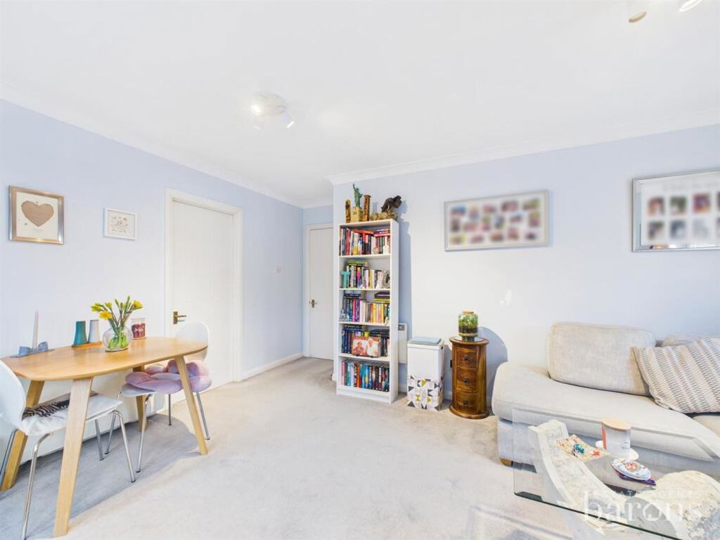 Property image 12 of 14