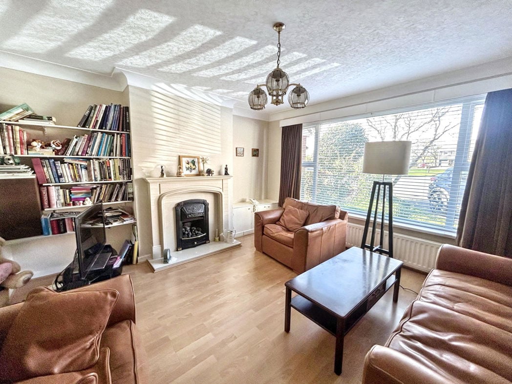 Property image 2 of 17