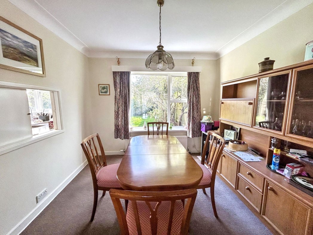 Property image 4 of 17