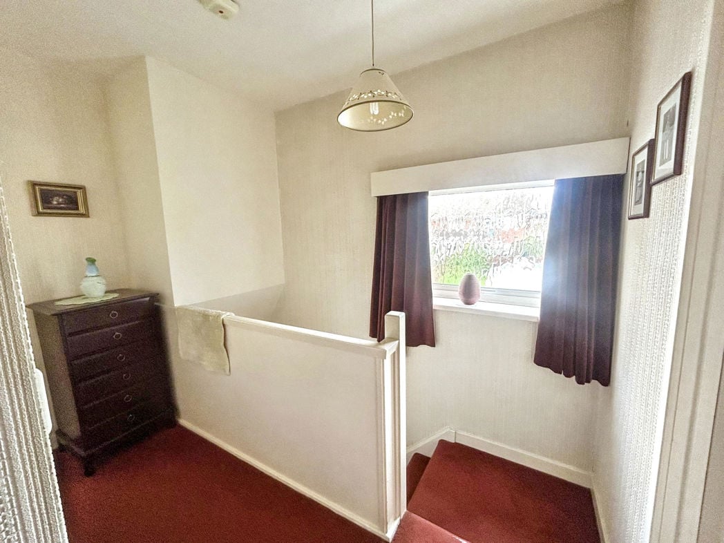 Property image 6 of 17