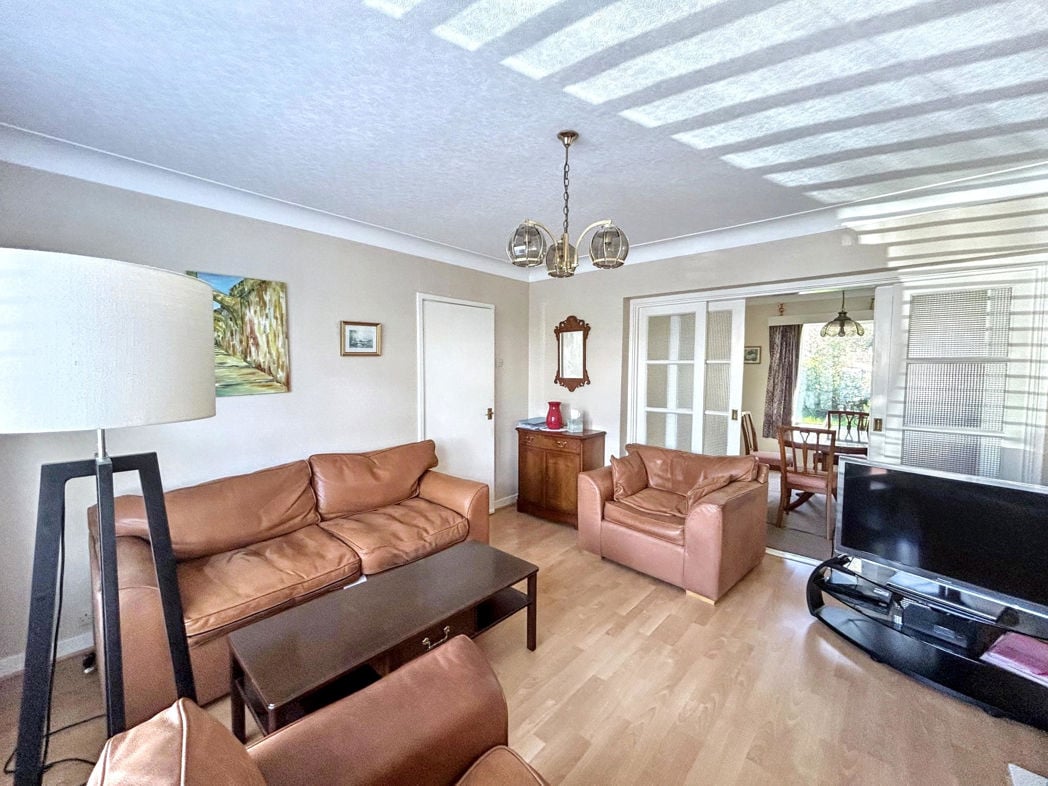 Property image 7 of 17